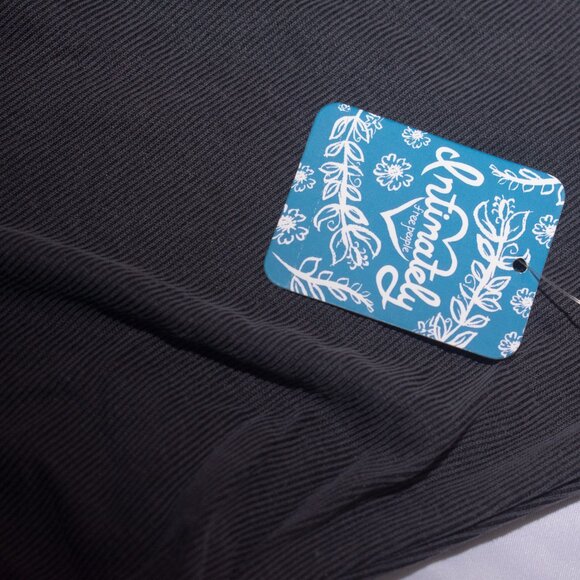 Free People Intimately 3/4 Sleeve Side Sinched T-Shirt - Picture 4 of 4